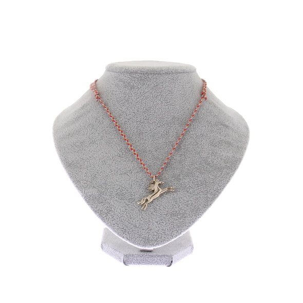 Collier tressé avec pendentif