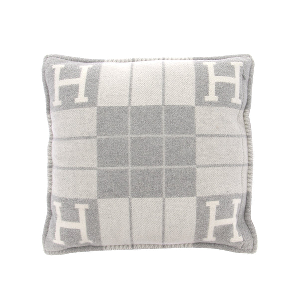 Coussin en laine "Avalon III"