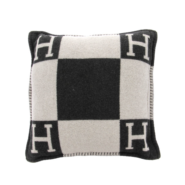 Coussin en laine "Avalon III"
