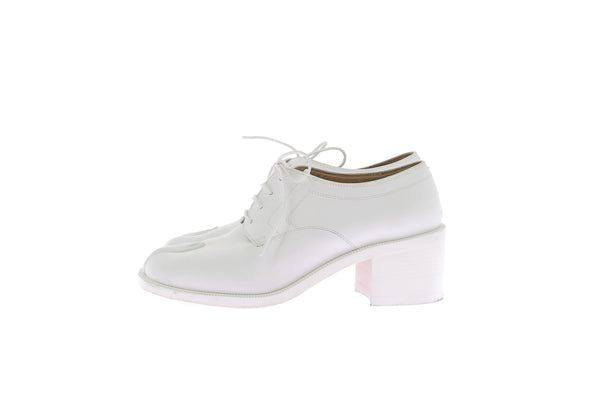Derbies blanches "Tabi"