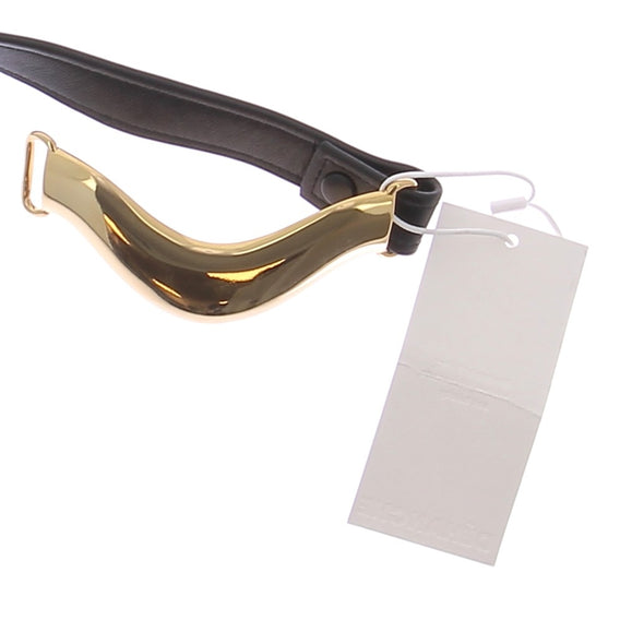 Ceinture noire à boucle dorée