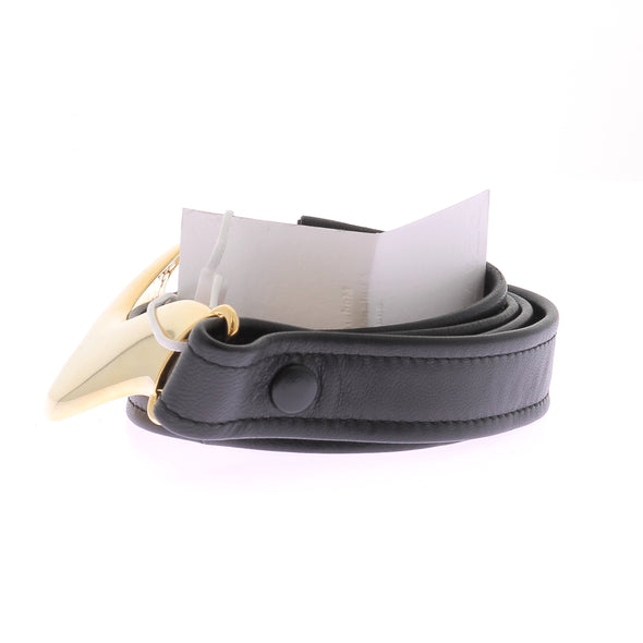 Ceinture noire à boucle dorée