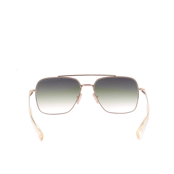 Lunettes de soleil dorées