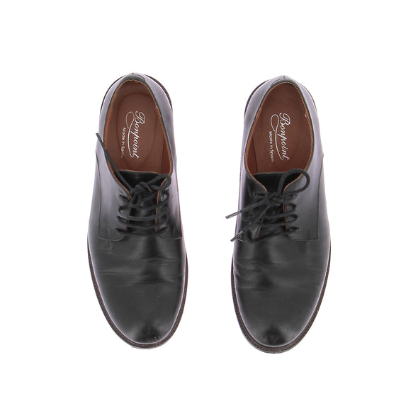 Derbies noirs