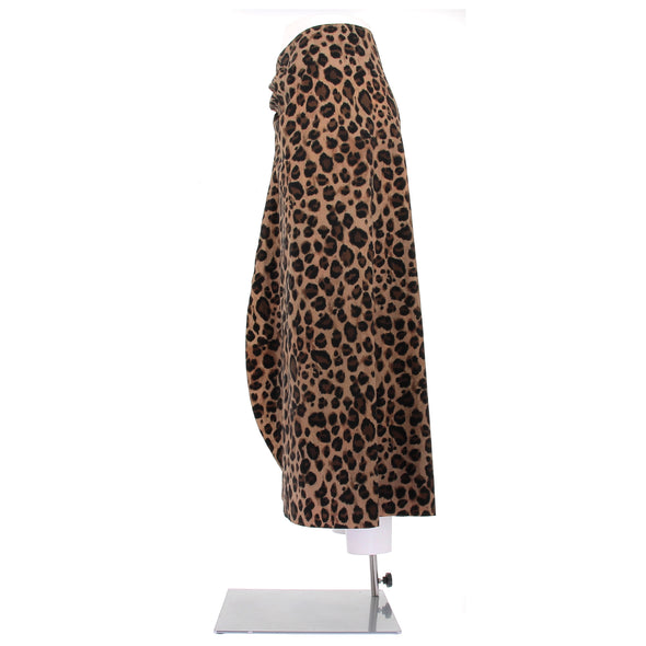 Maillot de bain 2 pièces et paréo à motif léopard