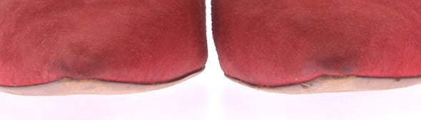 Escarpins en daim rouge