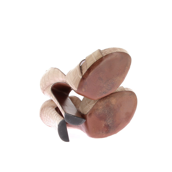 Escarpins en cuir embossé croco