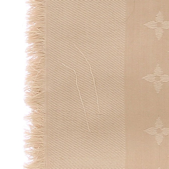 Foulard en mélange de soie et de laine