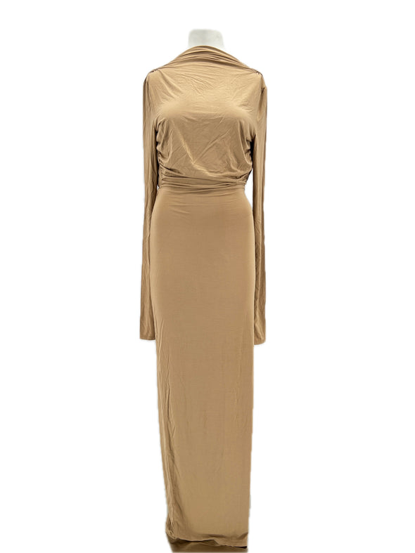 Robe nude