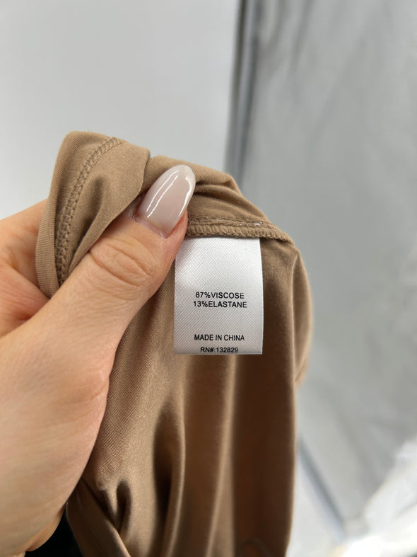 Robe nude