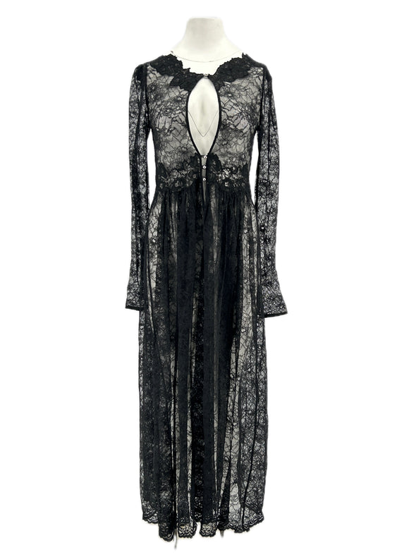 Robe en dentelle noire