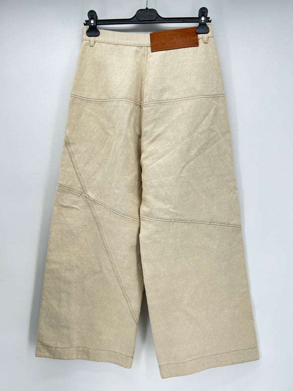 Pantalon large beige avec boutons