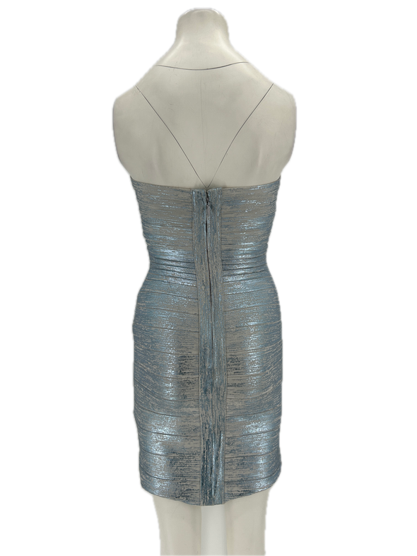 Robe bleue irisée