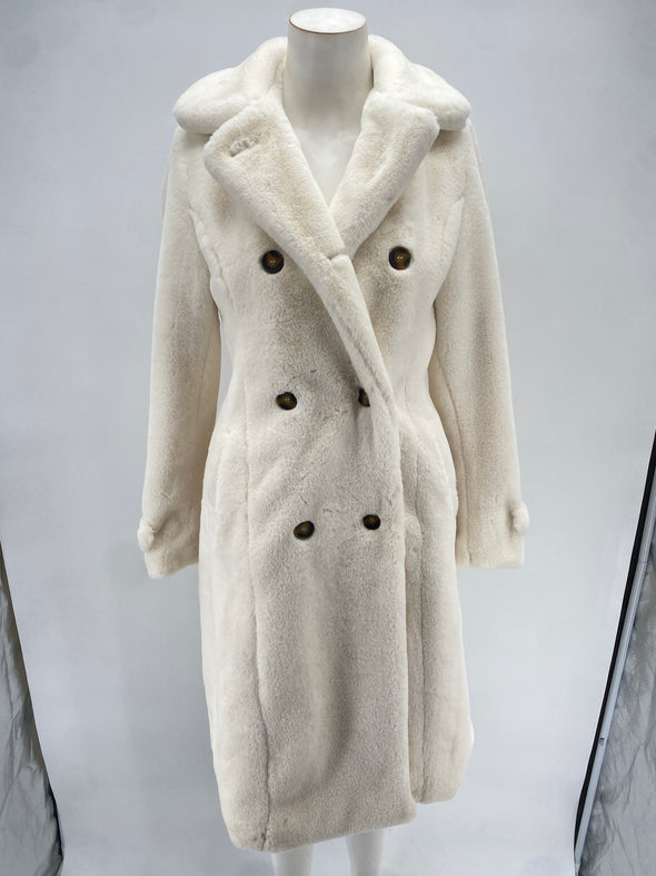 Manteau blanc en fausse fourrure