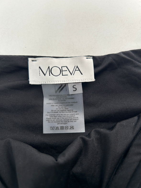 Maillot noir 1 pièce à découpes
