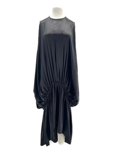 Robe en soie noire