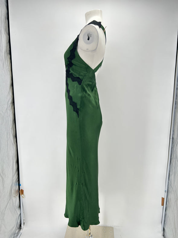 Robe satinée verte