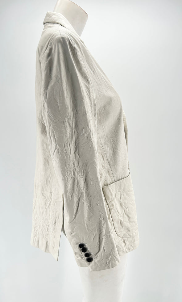 Veste en cuir froissé blanc