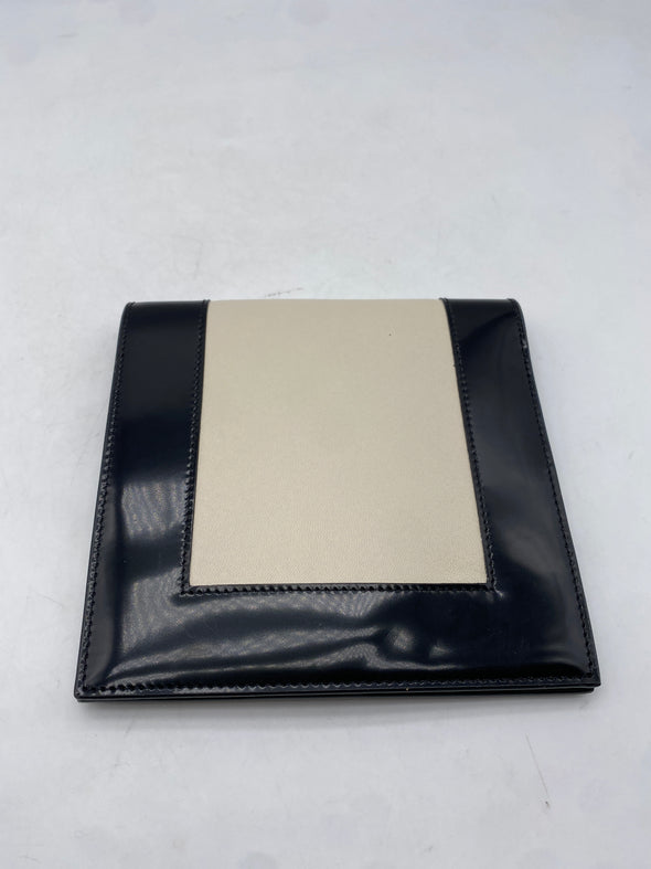 Pochette invitation noire et blanche