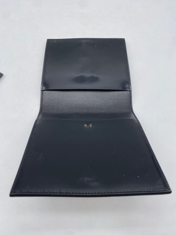 Pochette invitation noire et blanche