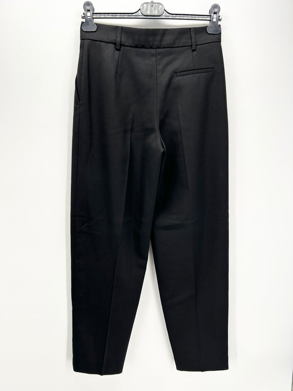 Pantalon noir à pinces