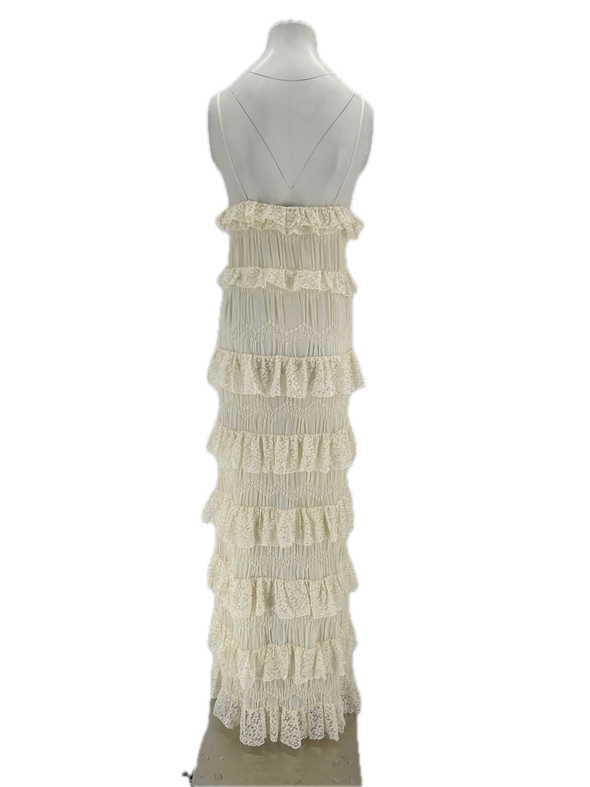 Robe blanche ouverte