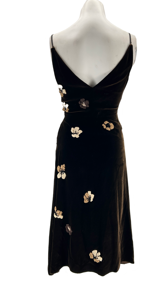 Robe marron en velours à fleurs FW2000