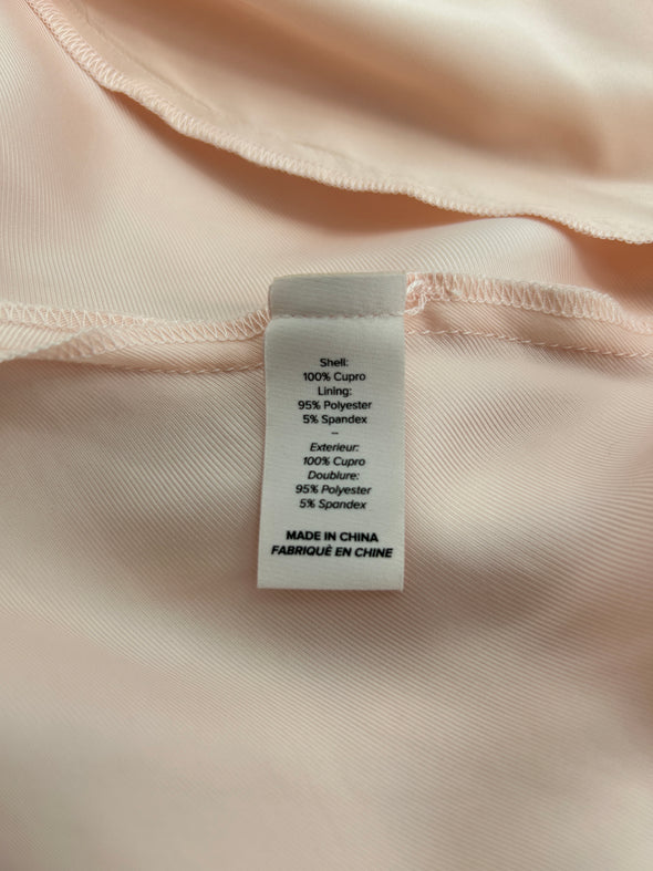 Veste longue rose ceinturée