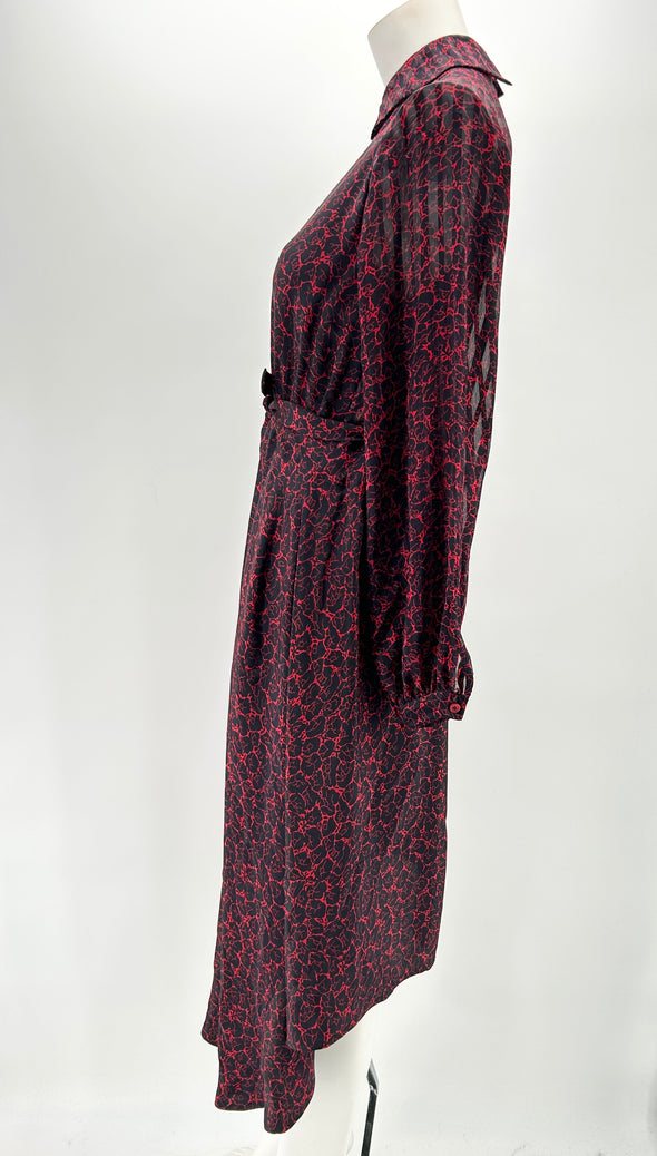 Robe cintrée noire et rouge