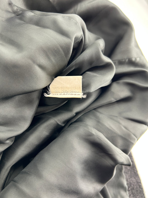 Manteau gris foncé en laine