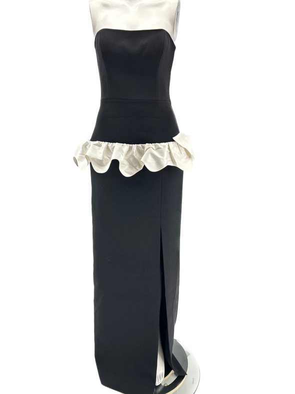 Robe bustier noire avec volant blanc