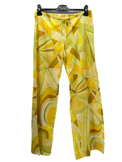 Pantalon fluide jaune à imprimé