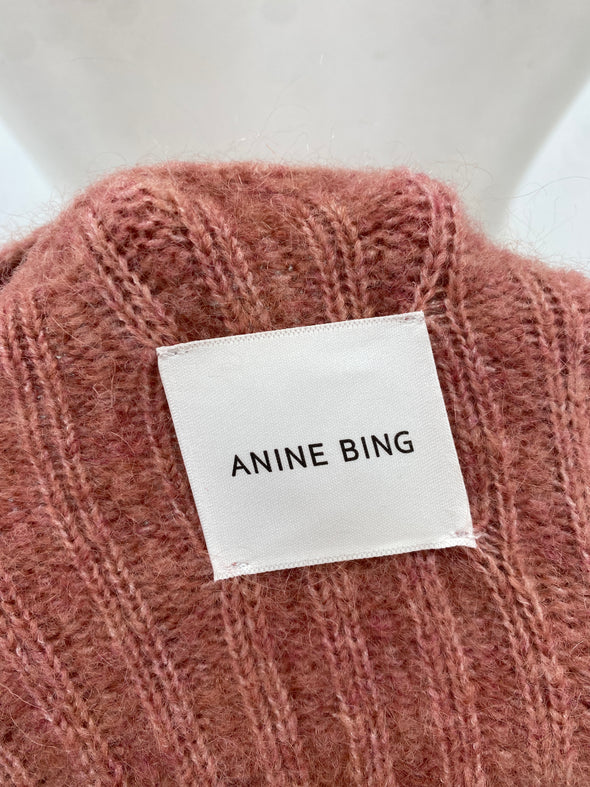 Cardigan rose