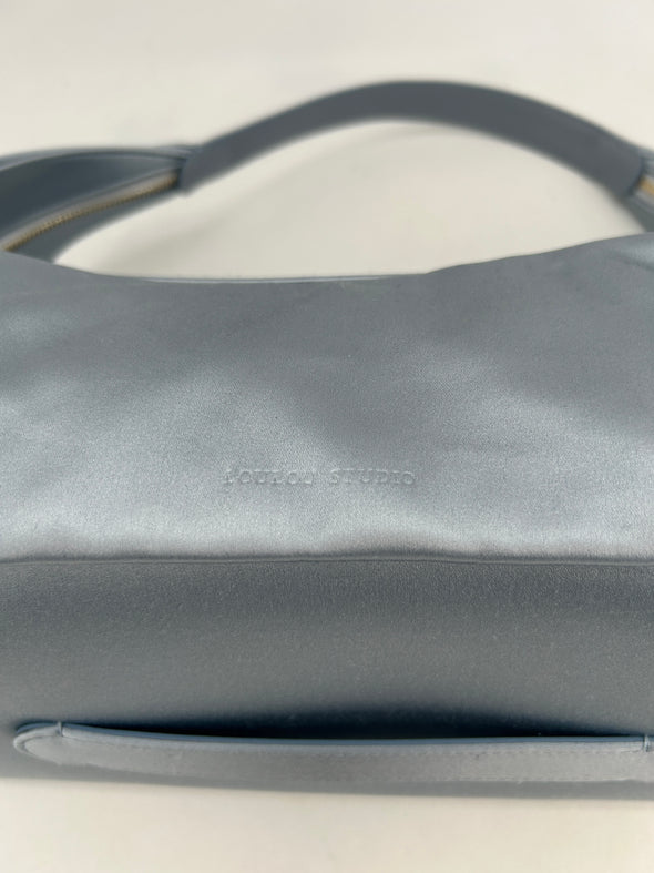 Sac satiné bleu clair "Tania"