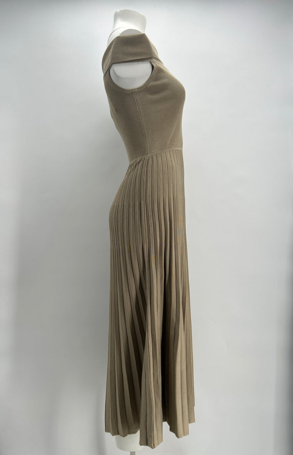 Robe midi plissée taupe