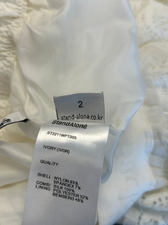 Pantalon en dentelle