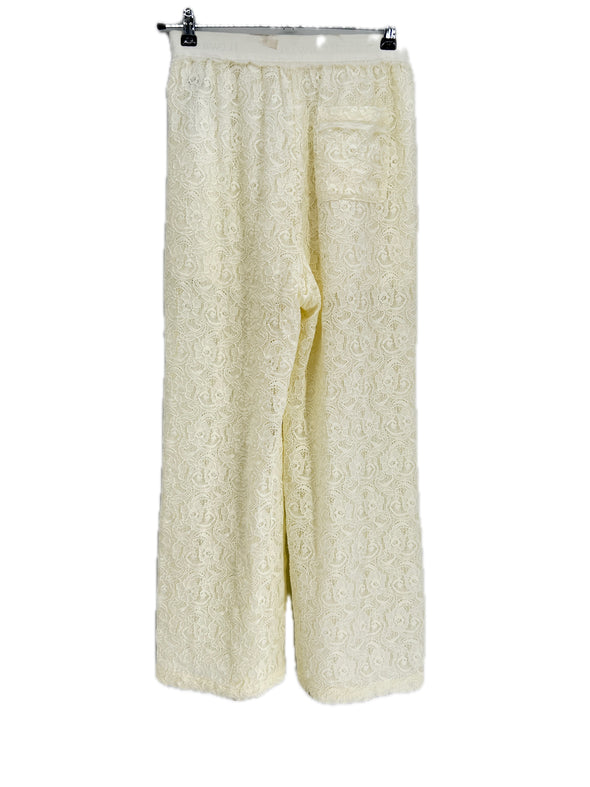 Pantalon en dentelle