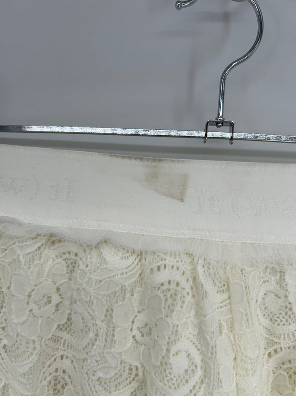 Pantalon en dentelle