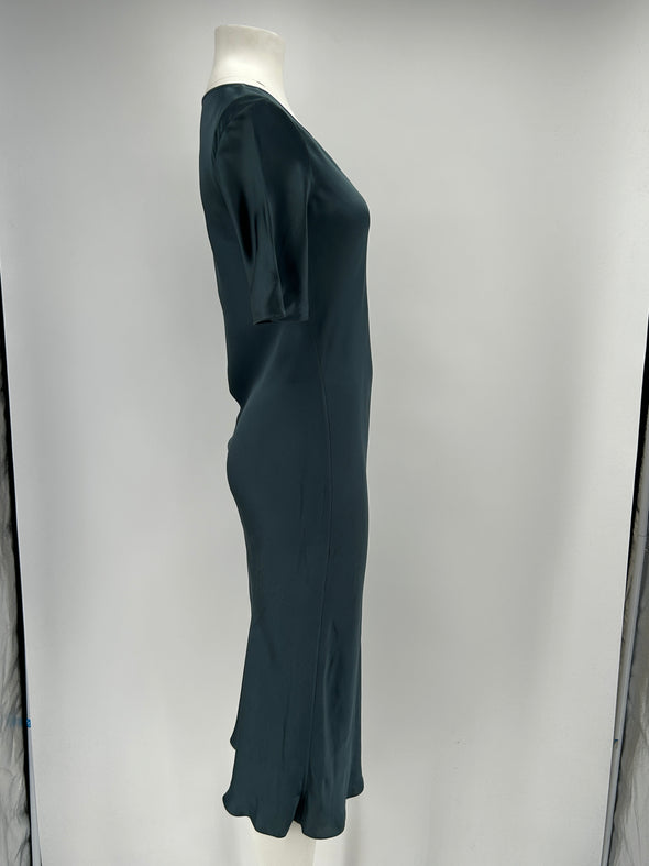 Robe satinée bleue