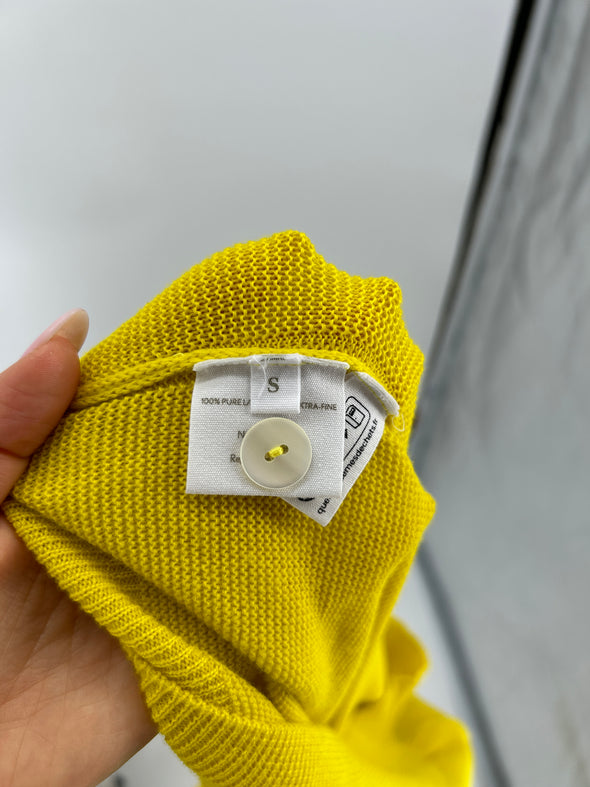 Pull en laine jaune