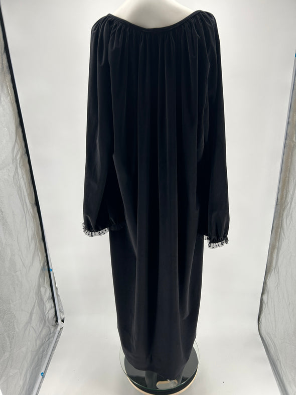 Robe noire en velours