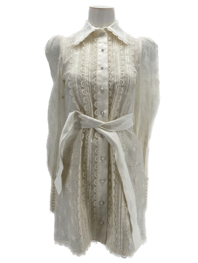 Robe blanche manches longues