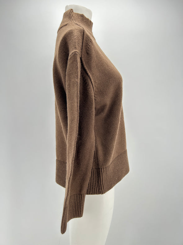 Pull col roulé marron