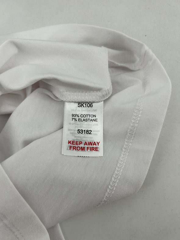 Débardeur blanc à détail papillon