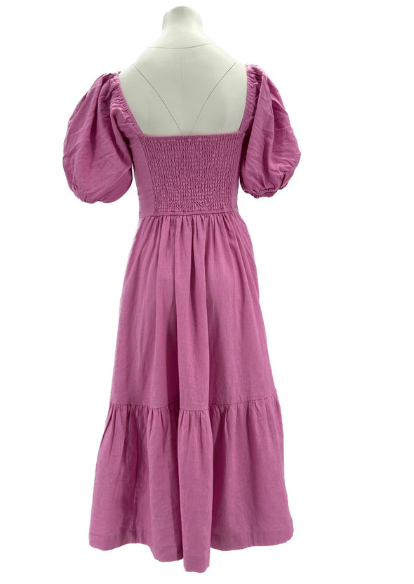 Robe rose à manches bouffantes