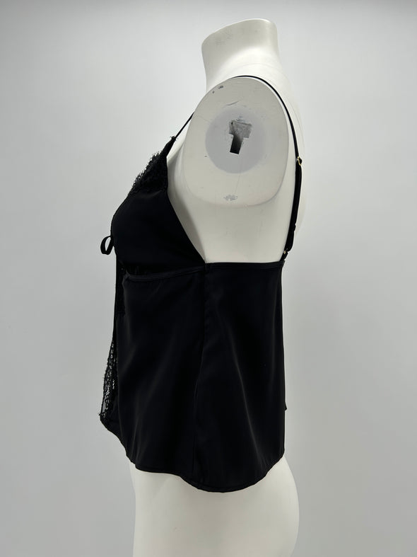 Top en dentelle noir