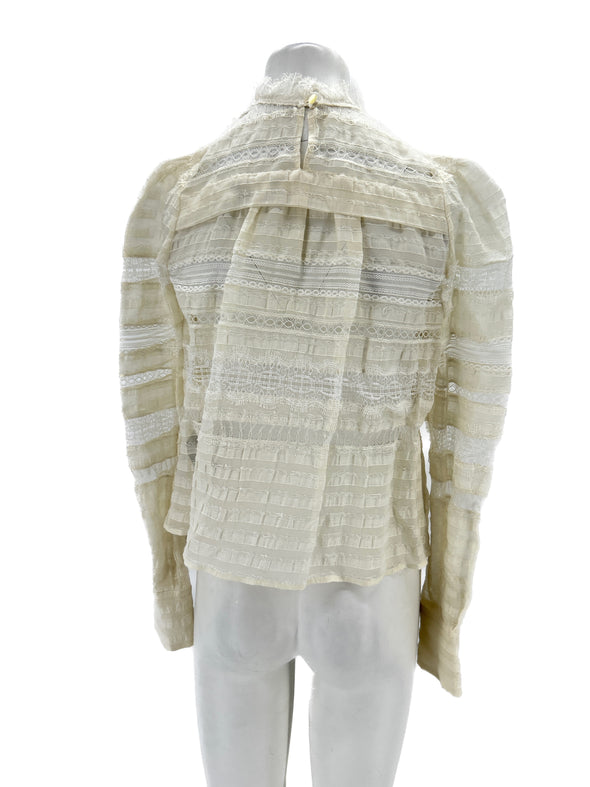 Blouse en dentelle écru