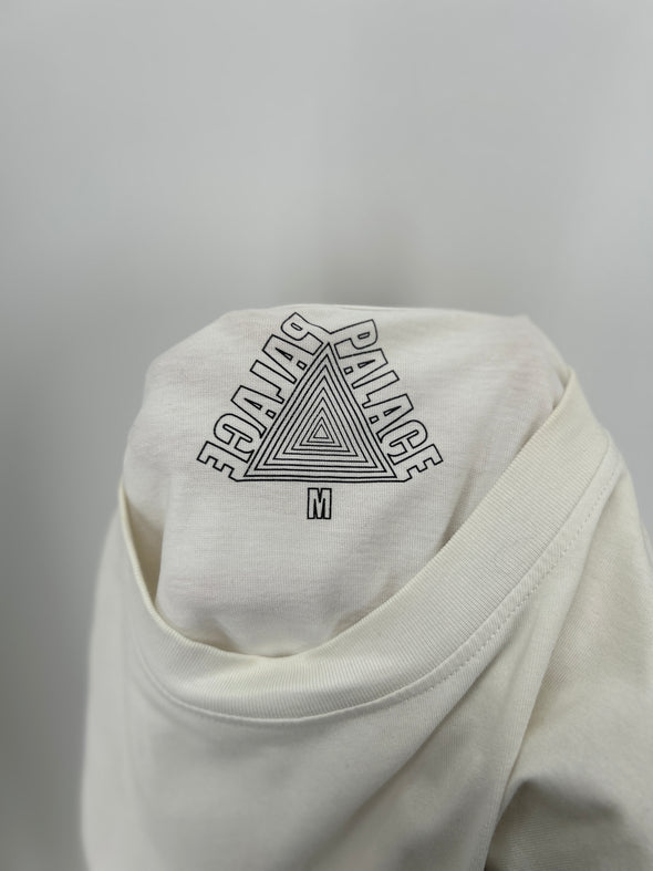 T-shirt blanc avec fraise