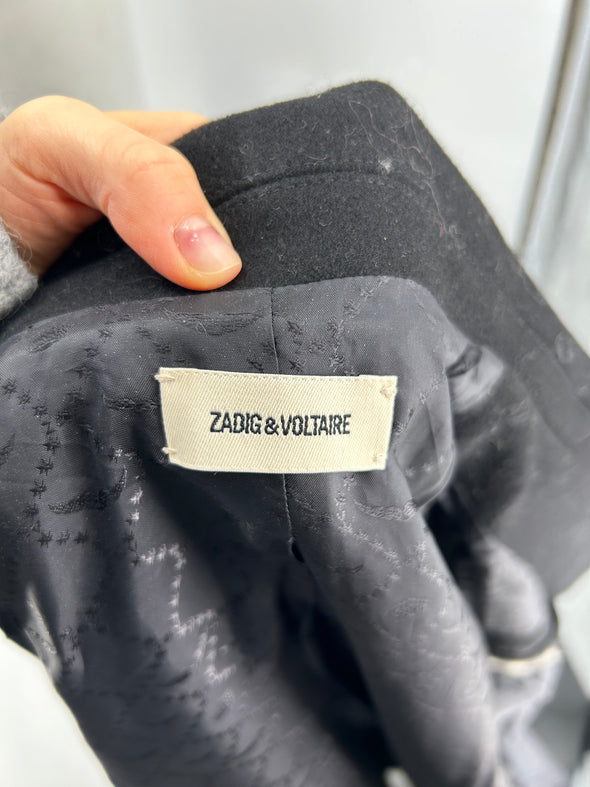 Manteau noir en laine