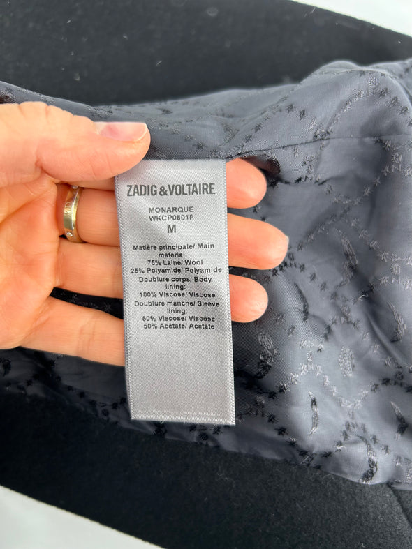 Manteau noir en laine
